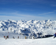 Domaines skiables des 3 vallées - © Savoie Mont Blanc / Chabance
