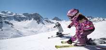 Skieurs à Tignes - Espace Killy  - © Savoie Mont Blanc  TristanShu.com
