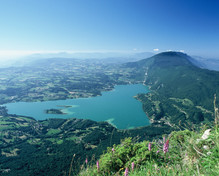 Vue aérienne depuis le Mont Grêle - Savoie Mont Blanc - Dufresne